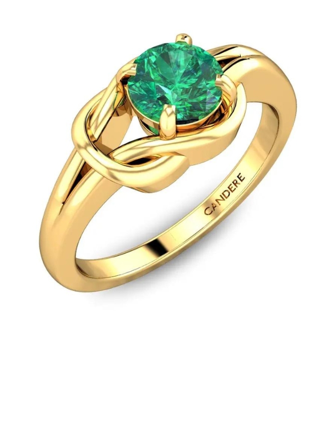 Know The Astrological Characteristics Of Emerald Stone